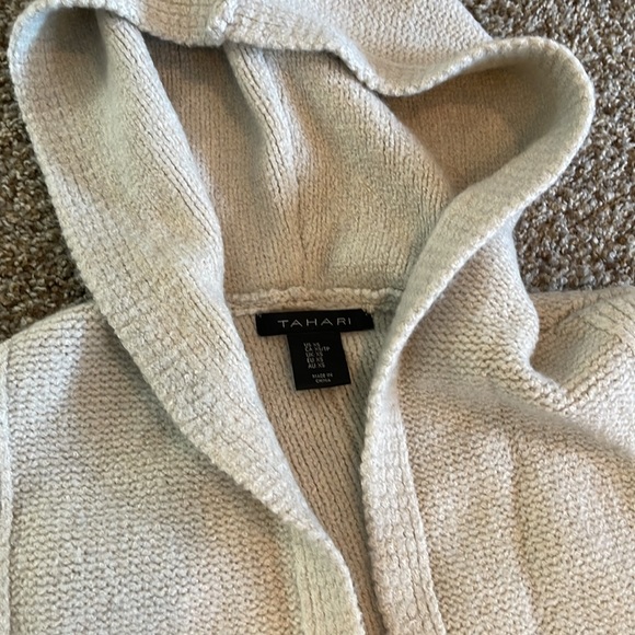 Tahari Long Hooded Sweater - Picture 3 of 3